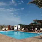 מלון Vistas Salinas Las Breñas